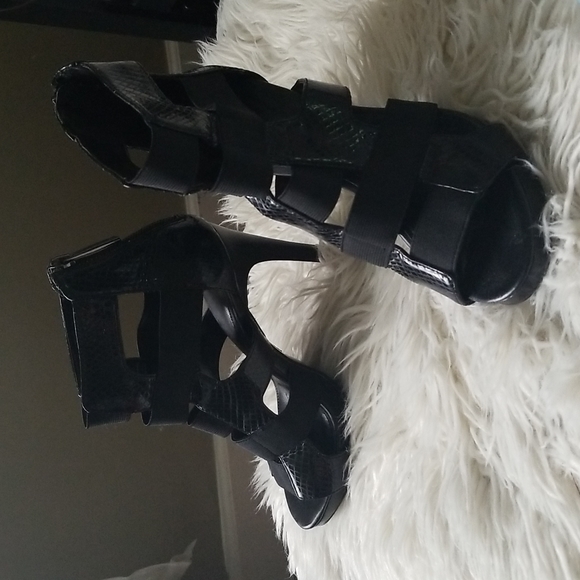 Calvin Klein black stilleto highheels - Picture 5 of 7